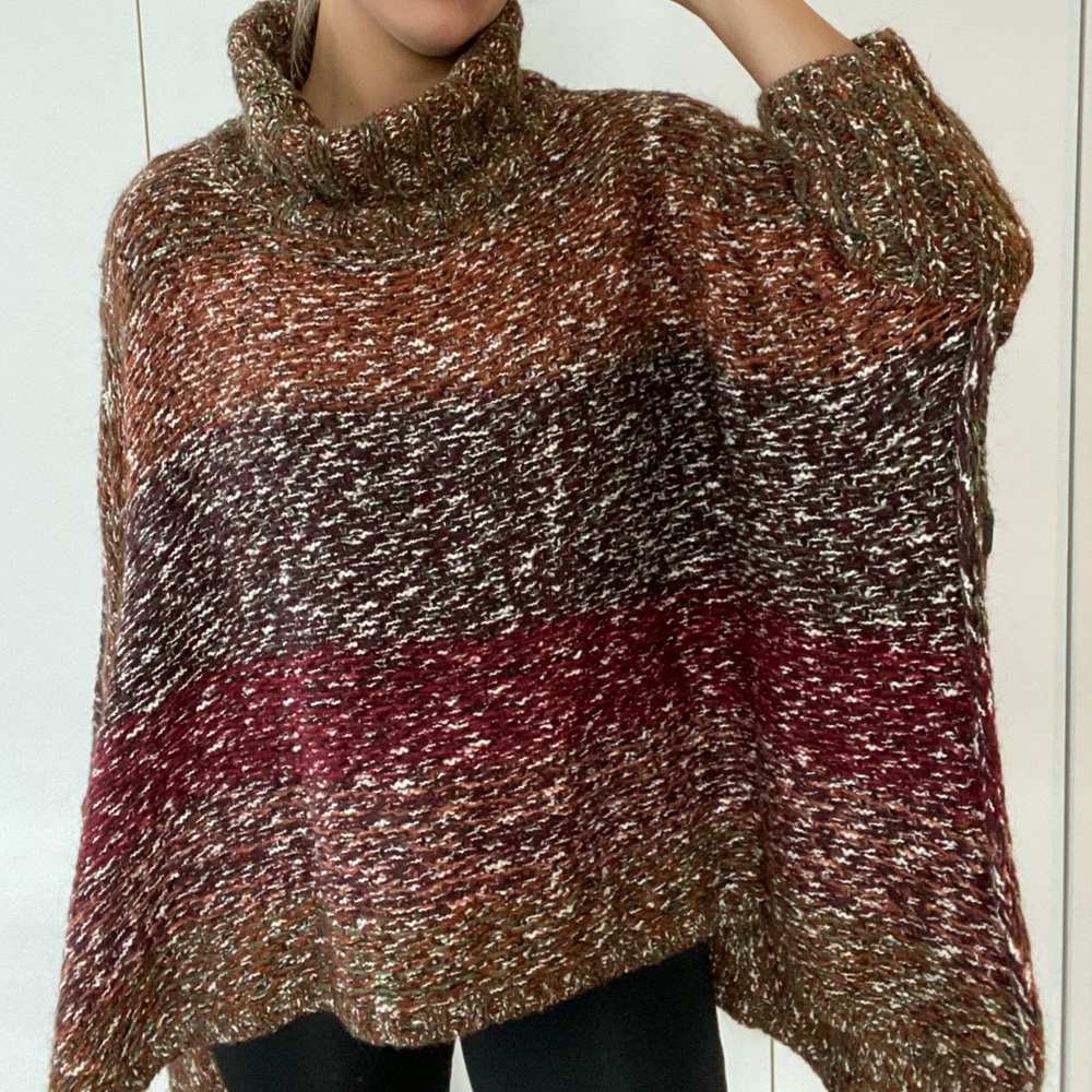 Poncho turtleneck sweater multicolor